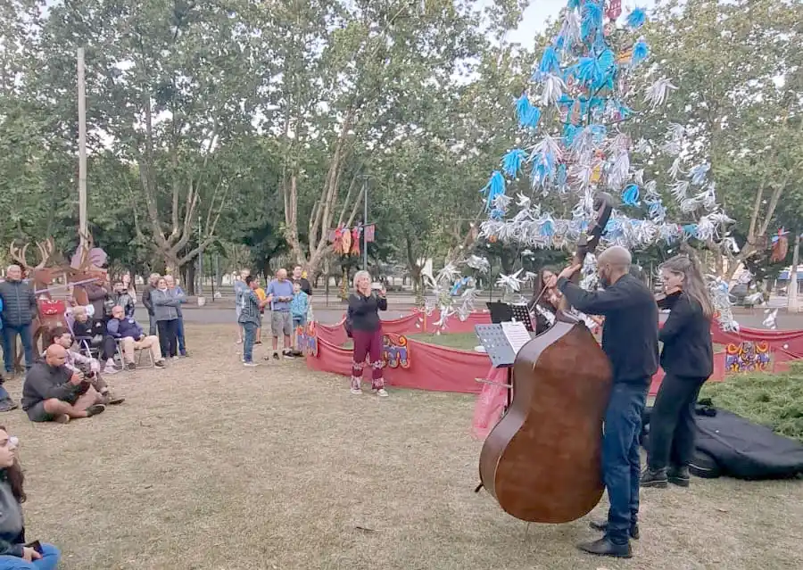 La Fónica. Es un ensamble de cuerdas creado por Denia Rodríguez