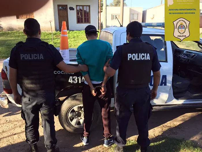 Condenado a prisión por un asalto y balear a un joven en una pierna