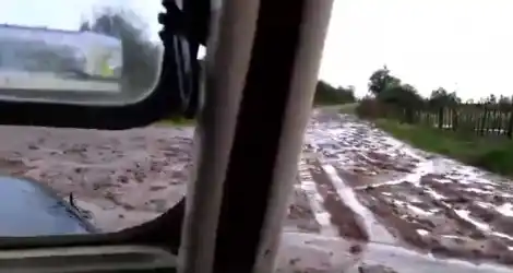 Reclamo: Ir a la escuela cuando llueve, imposible