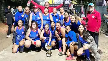 “Las Lobas” Mamis Hockey de Libertad ascendieron a la “A”