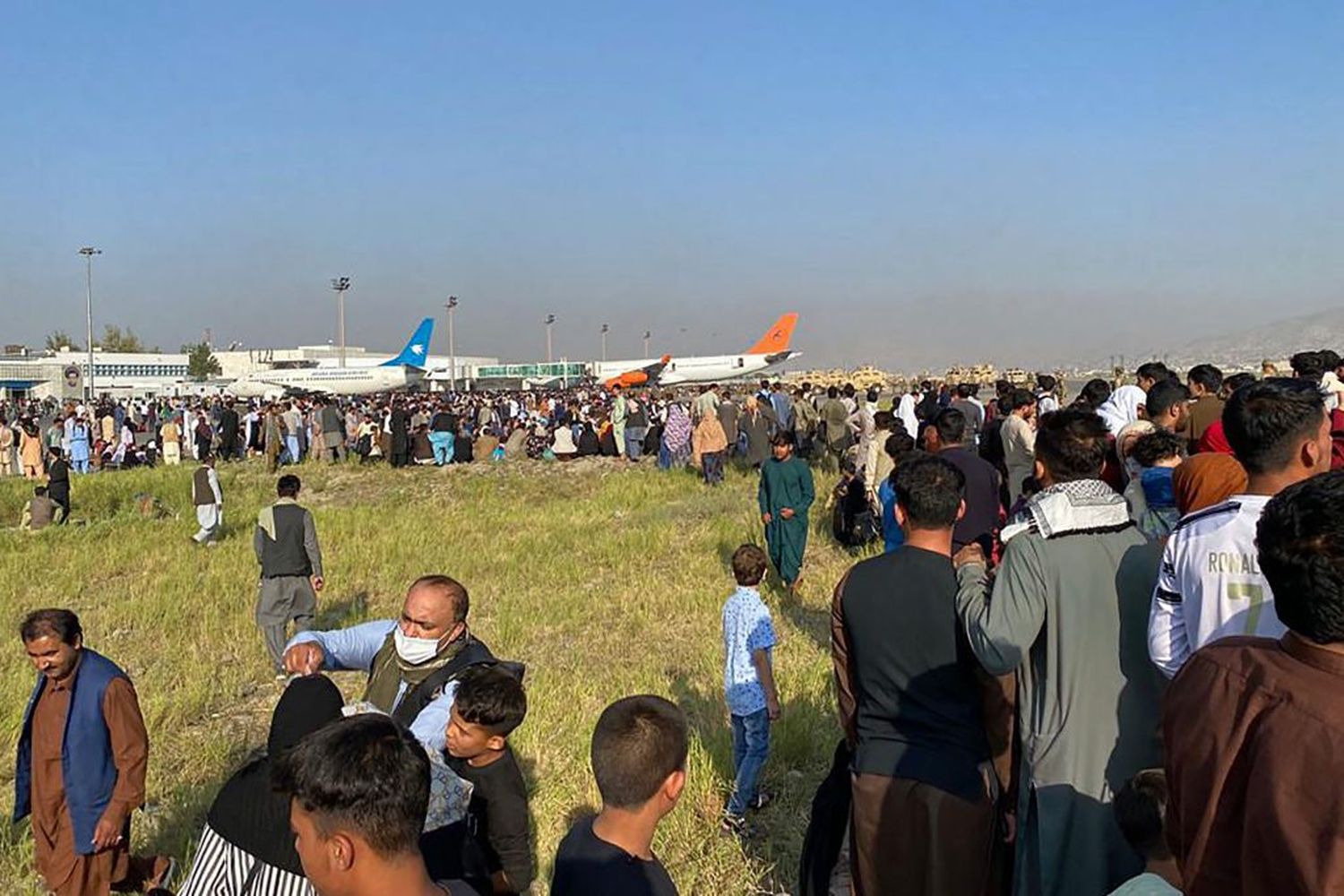 TRAGEDIA: hallan restos humanos en avión estadounidense que venía de Kabul