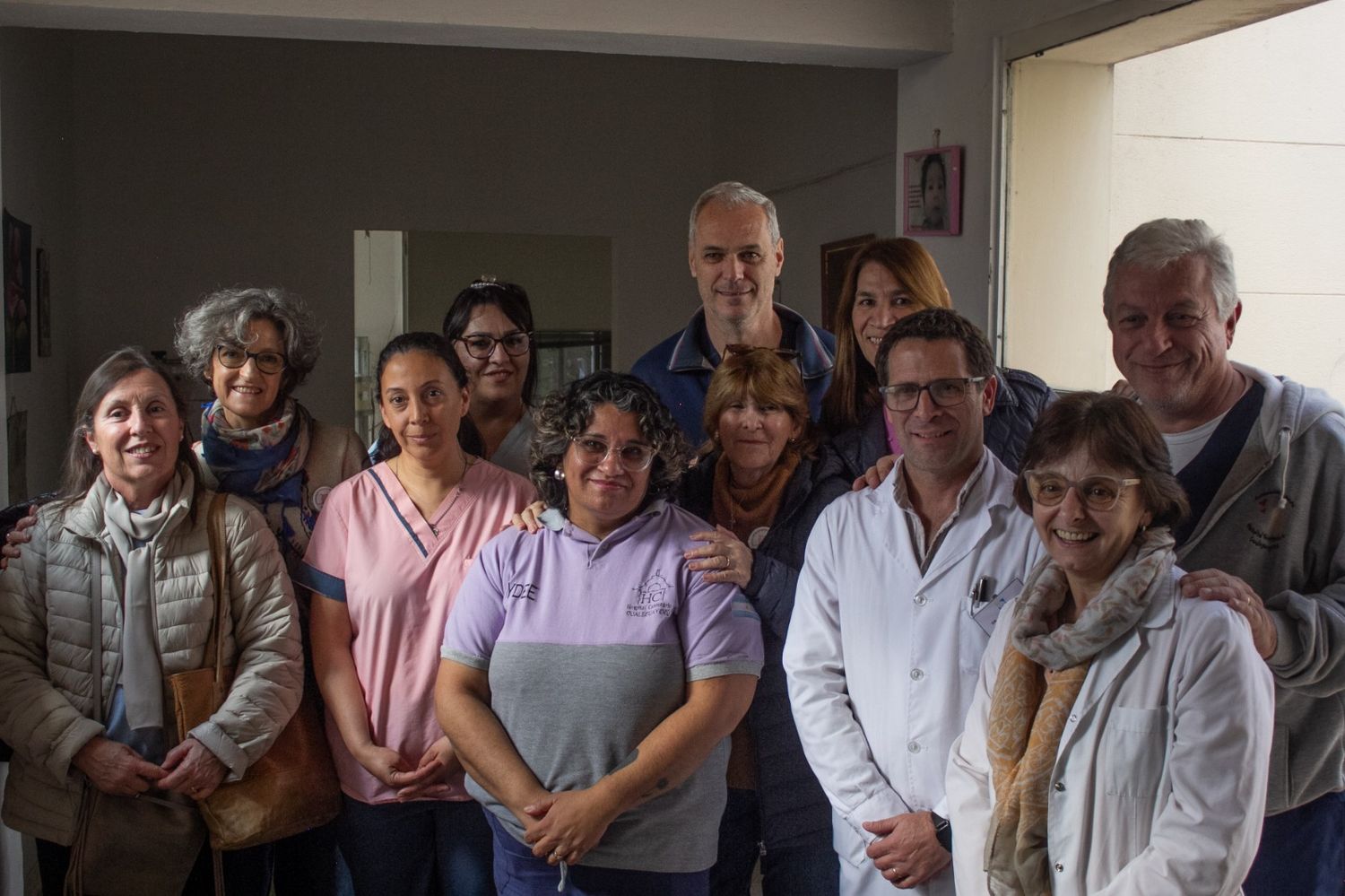 La ONG Capullos donó 2 extractores de leche para el Servicio de Neonatología del Hospital Centenario