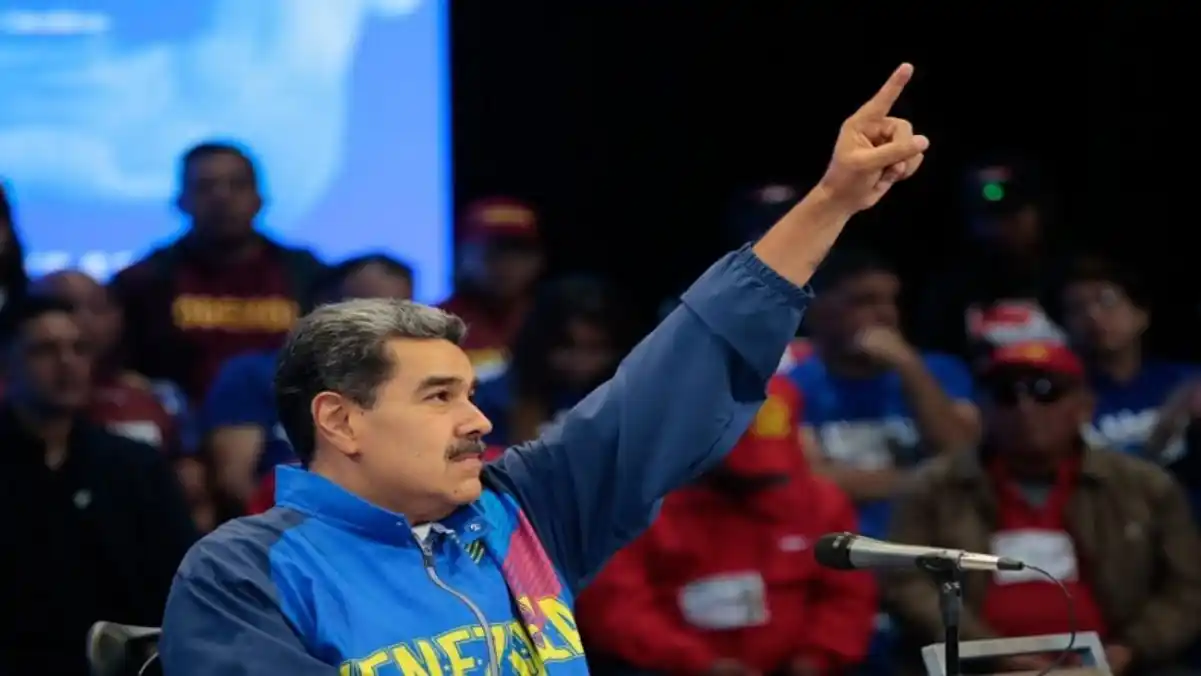 MADURO PUNTEANDO LAS ENCUESTAS post postulaciones rumbo a las presidenciales