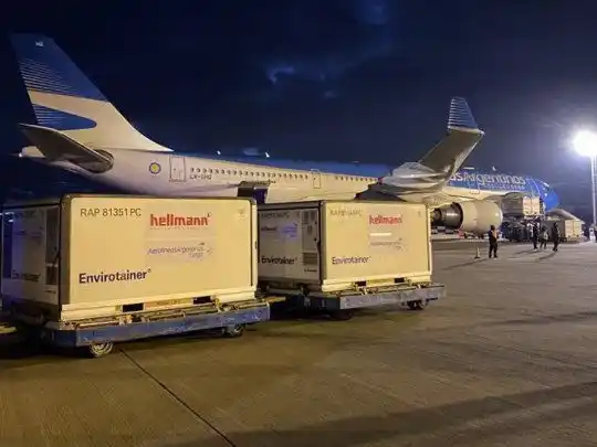 Argentina ya recibió casi 40 millones de vacunas contra el coronavirus, pero aplicó sólo 28.5 millones