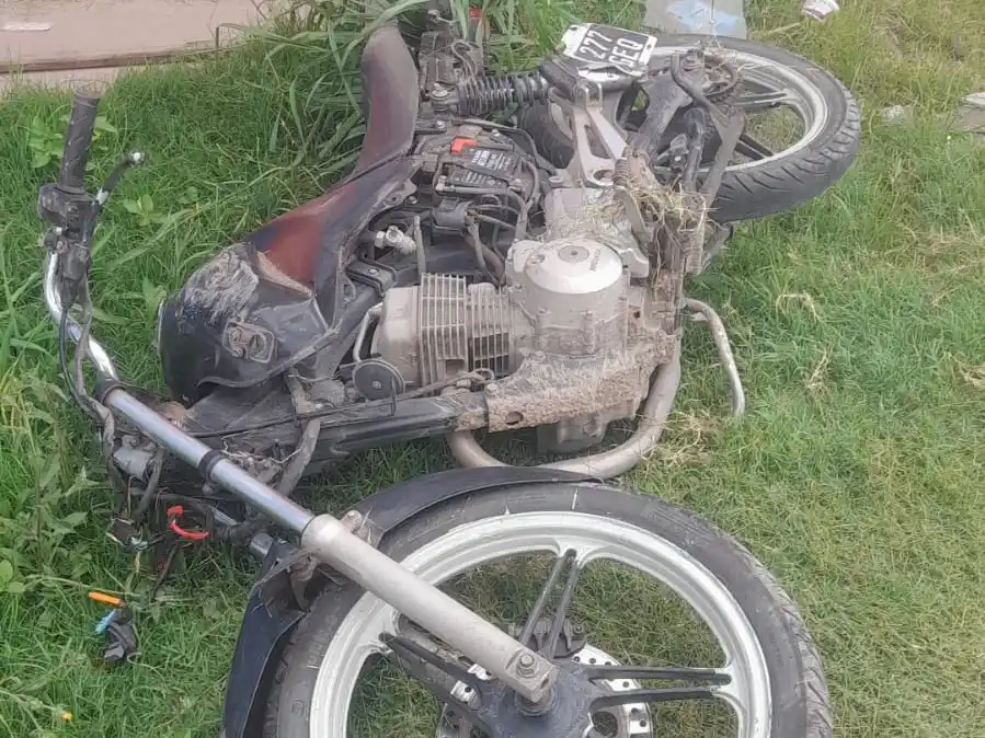 Recuperaron una moto robada tras un choque: Era conducida por un menor de 16 años