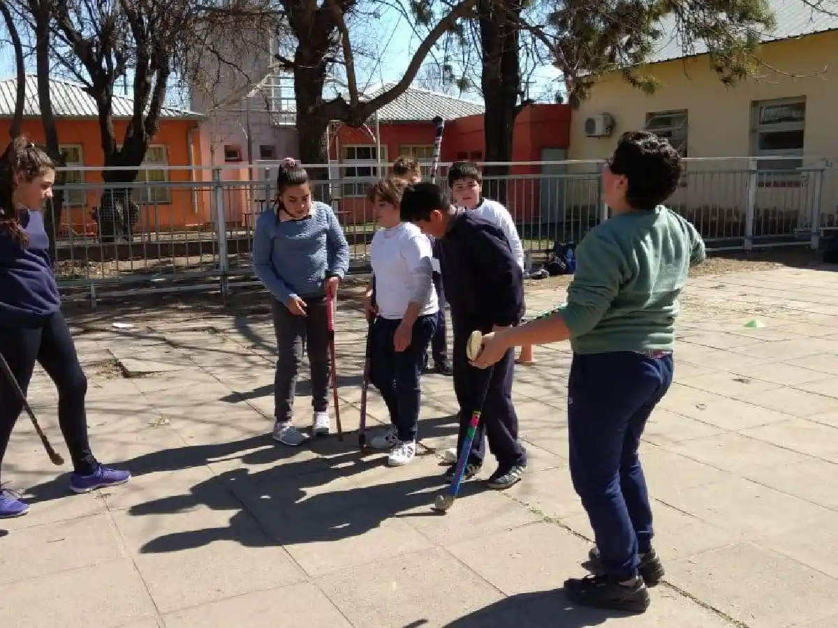 Unos seis mil chicos practican “otros” deportes en las escuelas