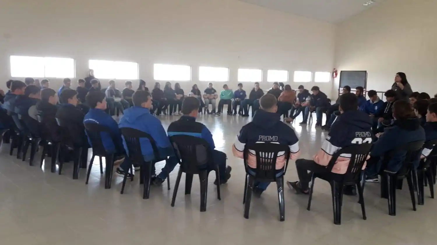 ¿Qué pasa con las relaciones violentas en los noviazgos?