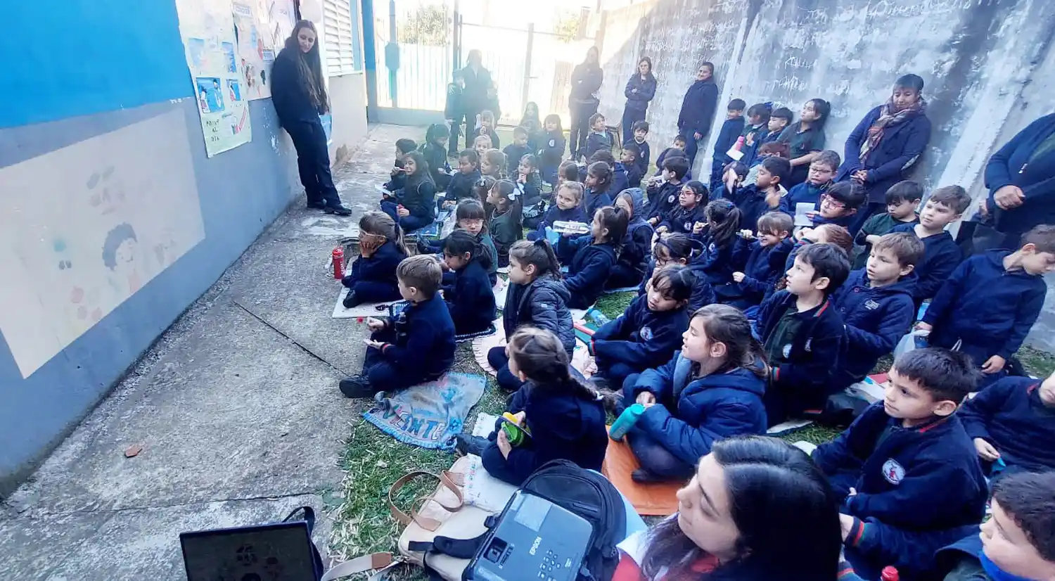 Especialidades médicas realiza actividades en los centros de salud