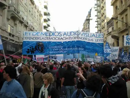Distintas agrupaciones celebraron frente al Congreso de la Nación
