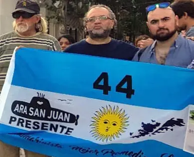 Gómez participó en el homenaje al ARA San Juan