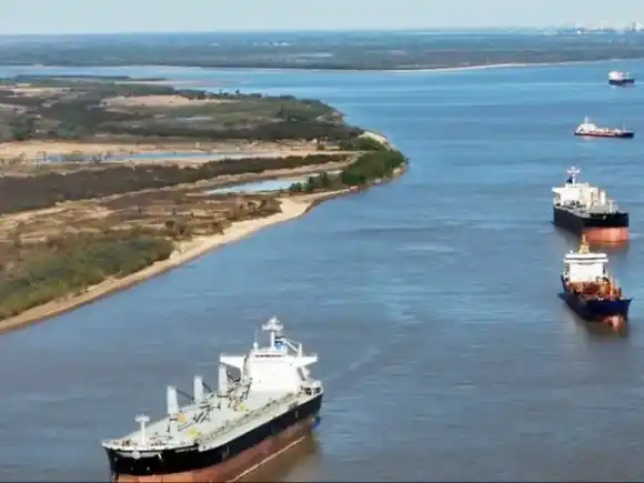 La Región Centro solicitó incorporarse al proceso de la nueva licitación de la hidrovía