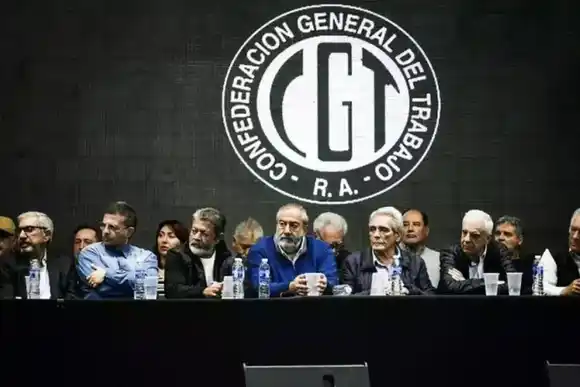 Paro general de la CGT: fecha y modalidad se deciden hoy