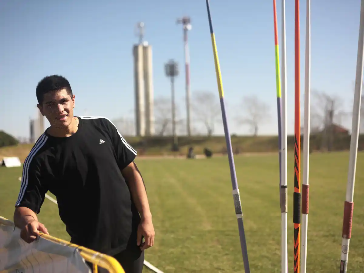 Braian Toledo, el joven de origen humilde que trascendió en el atletismo argentino