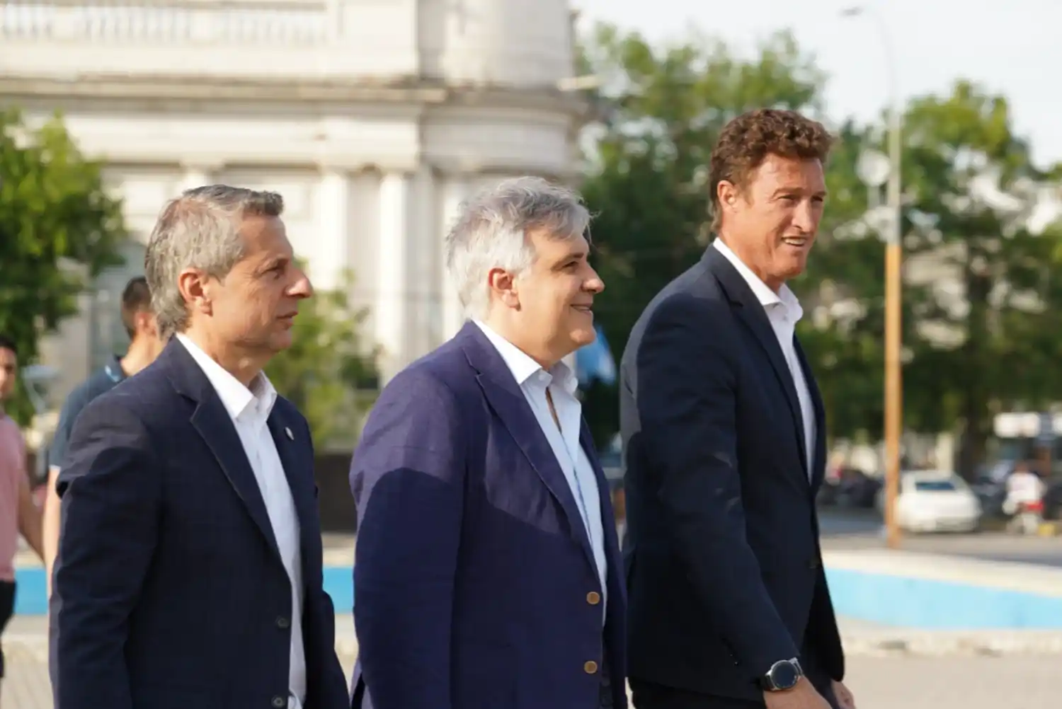 Martin Llaryora anuncio plaza cívica