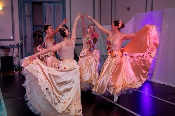 Un nuevo “Encuentro con la danza” de la escuela de Nora Solfanelli