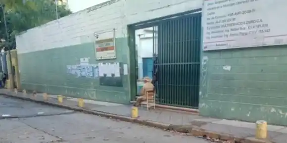 EFE: abstención en parlamentarias supera el 80% en algunos centros