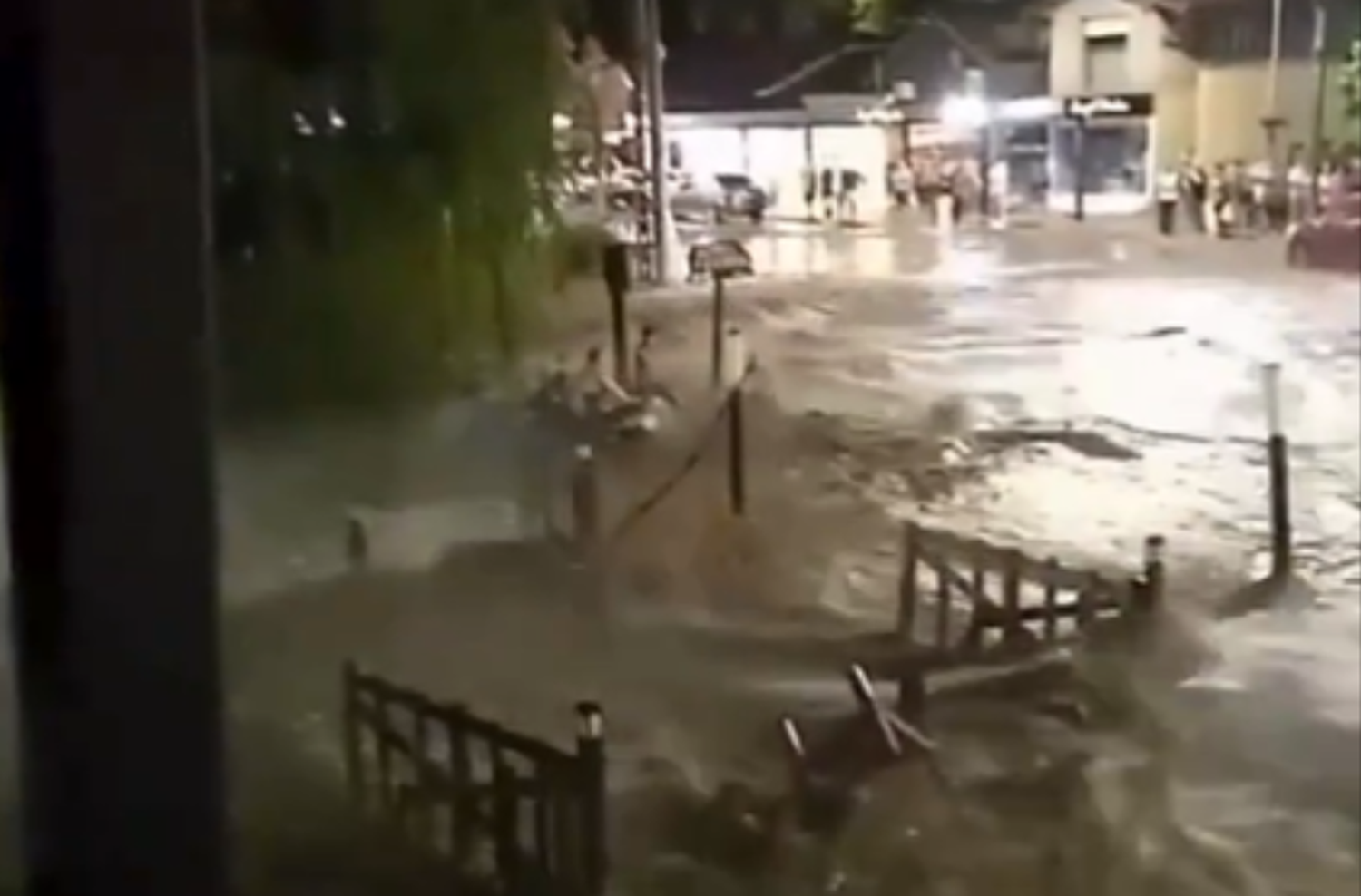 Las tormentas e inundaciones en Córdoba provocaron destrozos en varias localidades