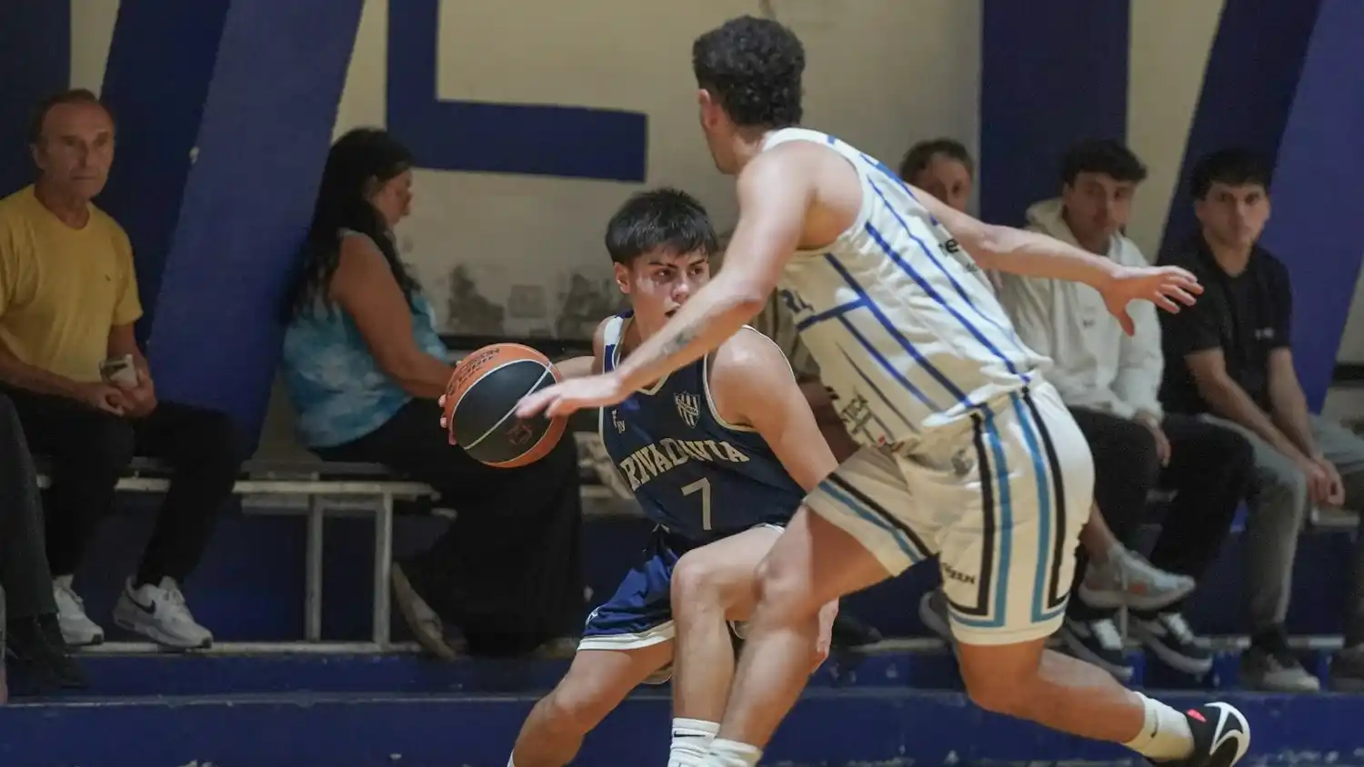 Rivadavia - Asociación Marplatense de Básquetbol