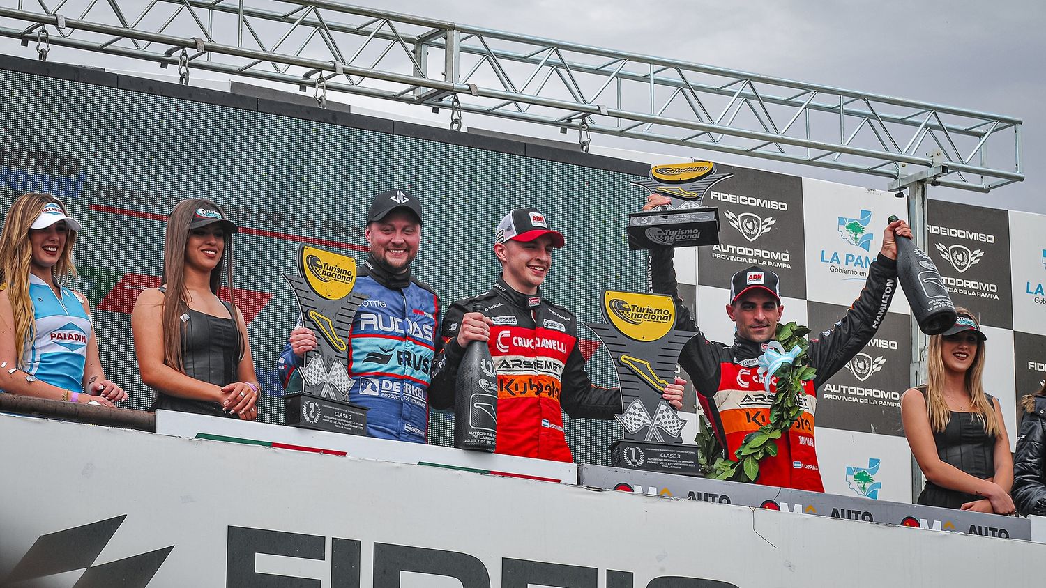 Iansa ganó en la pista pero, pero el triunfo fue de Gassmann