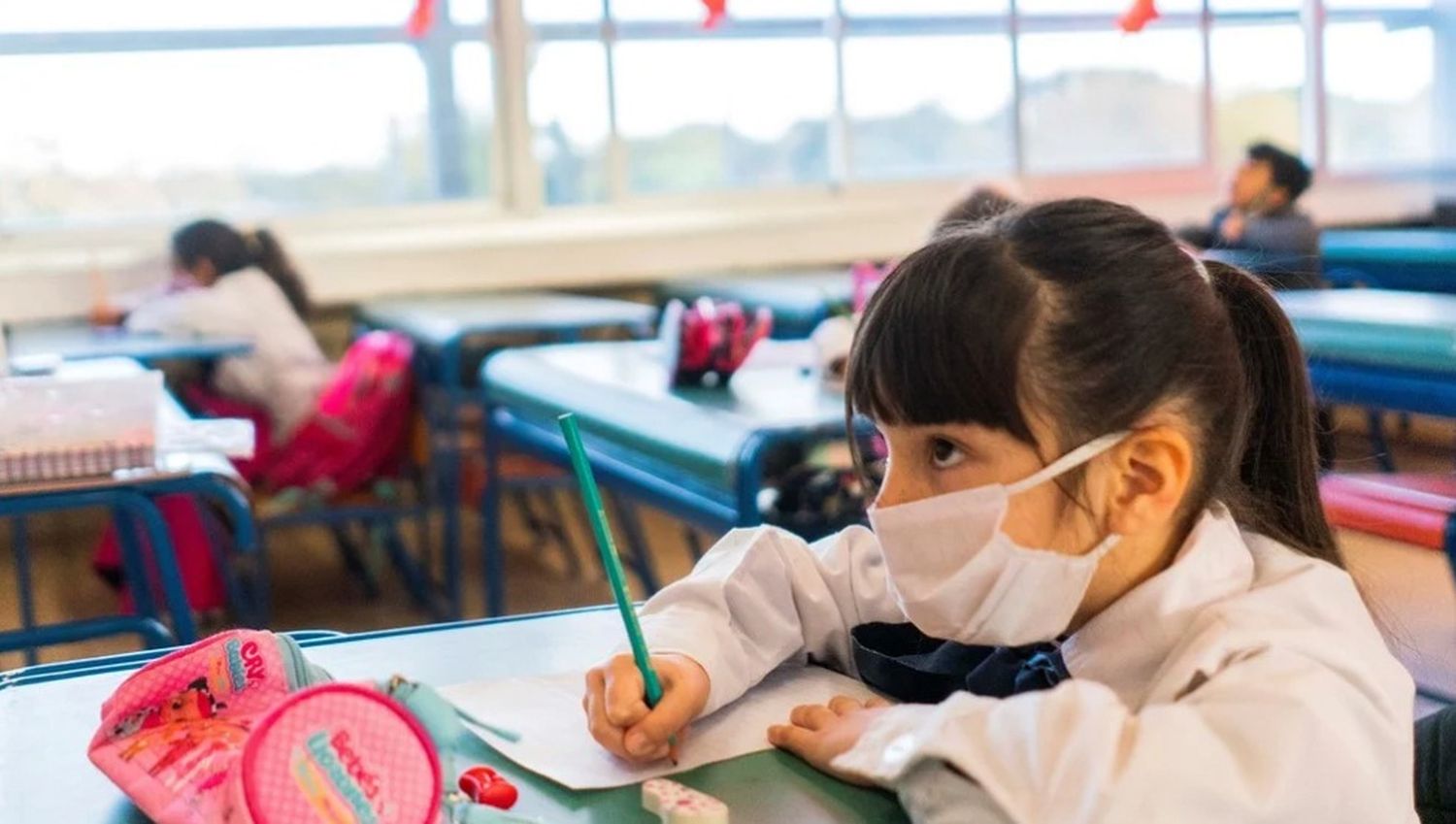 Por primera vez, un Intendente entrerriano quitó la obligación del uso del barbijo y pidió a Provincia que revise la medida educativa