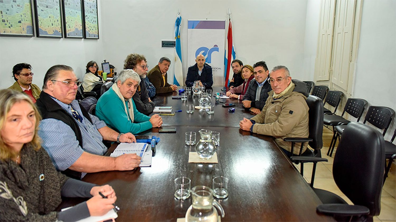 Paritaria: el gobierno provincial convocó a los gremios docentes para este martes