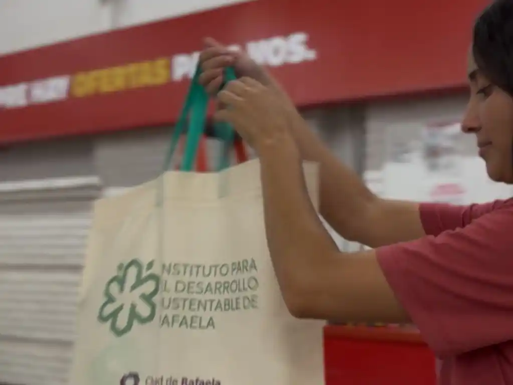 Desde marzo los supermercados de la ciudad no utilizarán bolsas de plástico