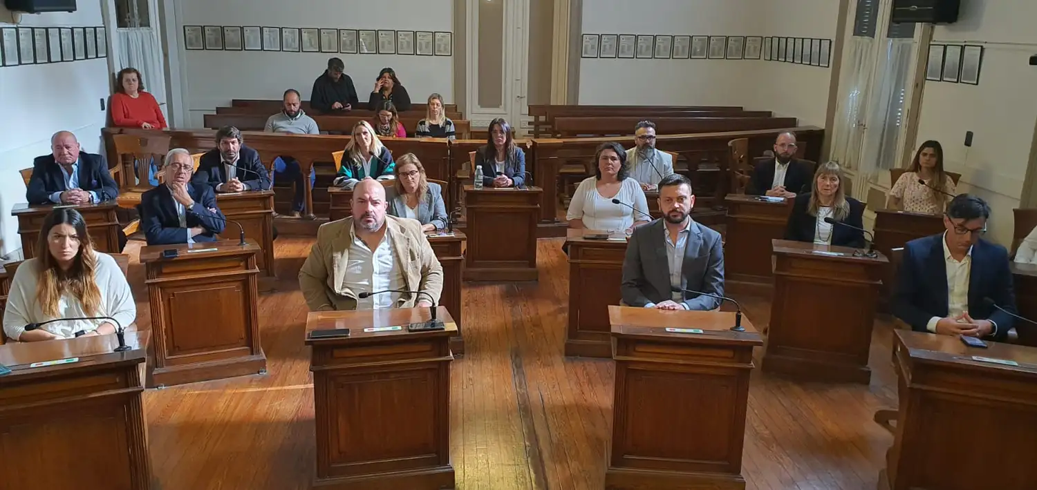 El Concejo realizó una sesión especial para conmemorar el Bicentenario