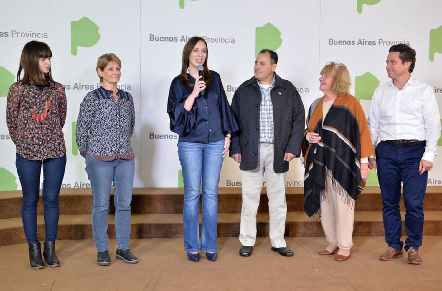 Más de 100 mil adultos se incorporaron a la educación pública