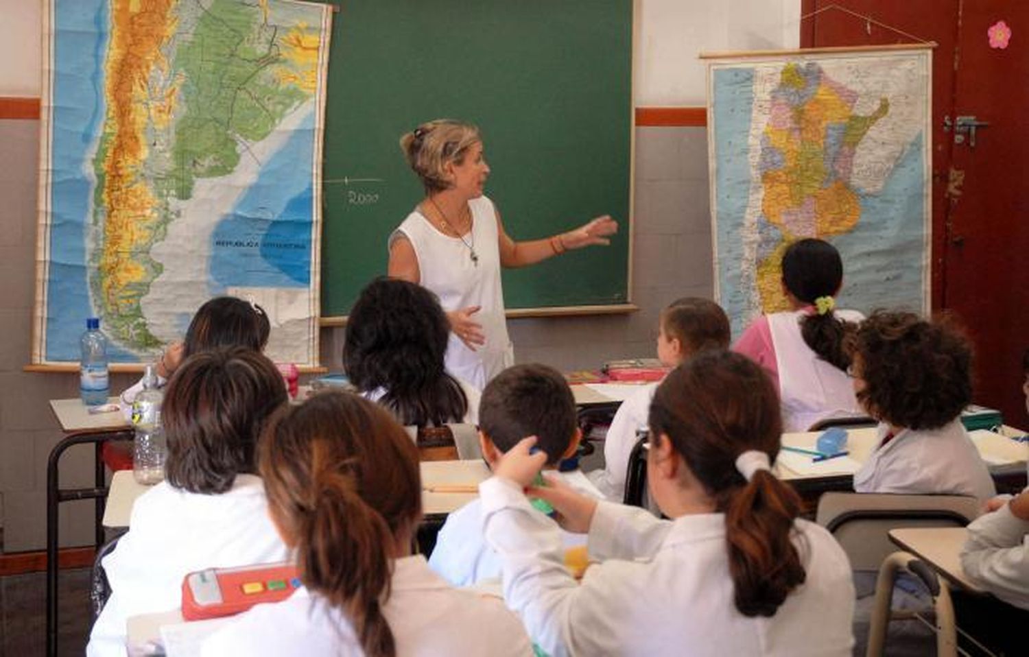 El FpV presenta un proyecto para limitar el ingreso de policías en escuelas bonaerenses