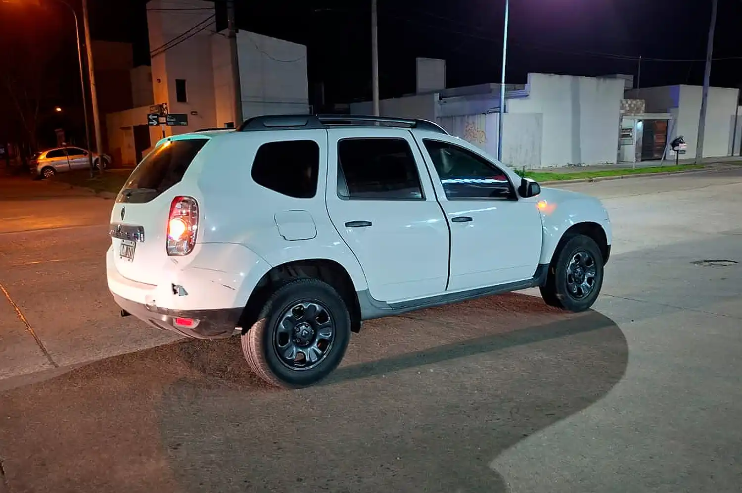 accidente choque auto noche moto sies 107 ambulancia - 2