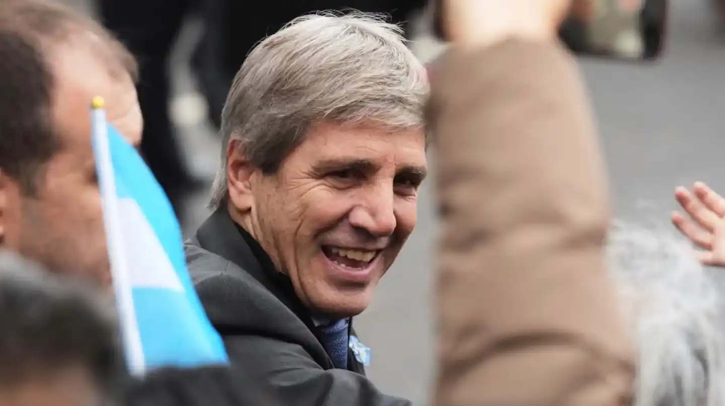 El ministro de Economía, Luis Caputo. (Foto: AP).
