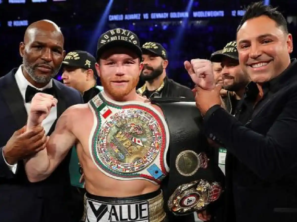 Canelo Alvarez le inicio juicio a Oscar De La Hoya