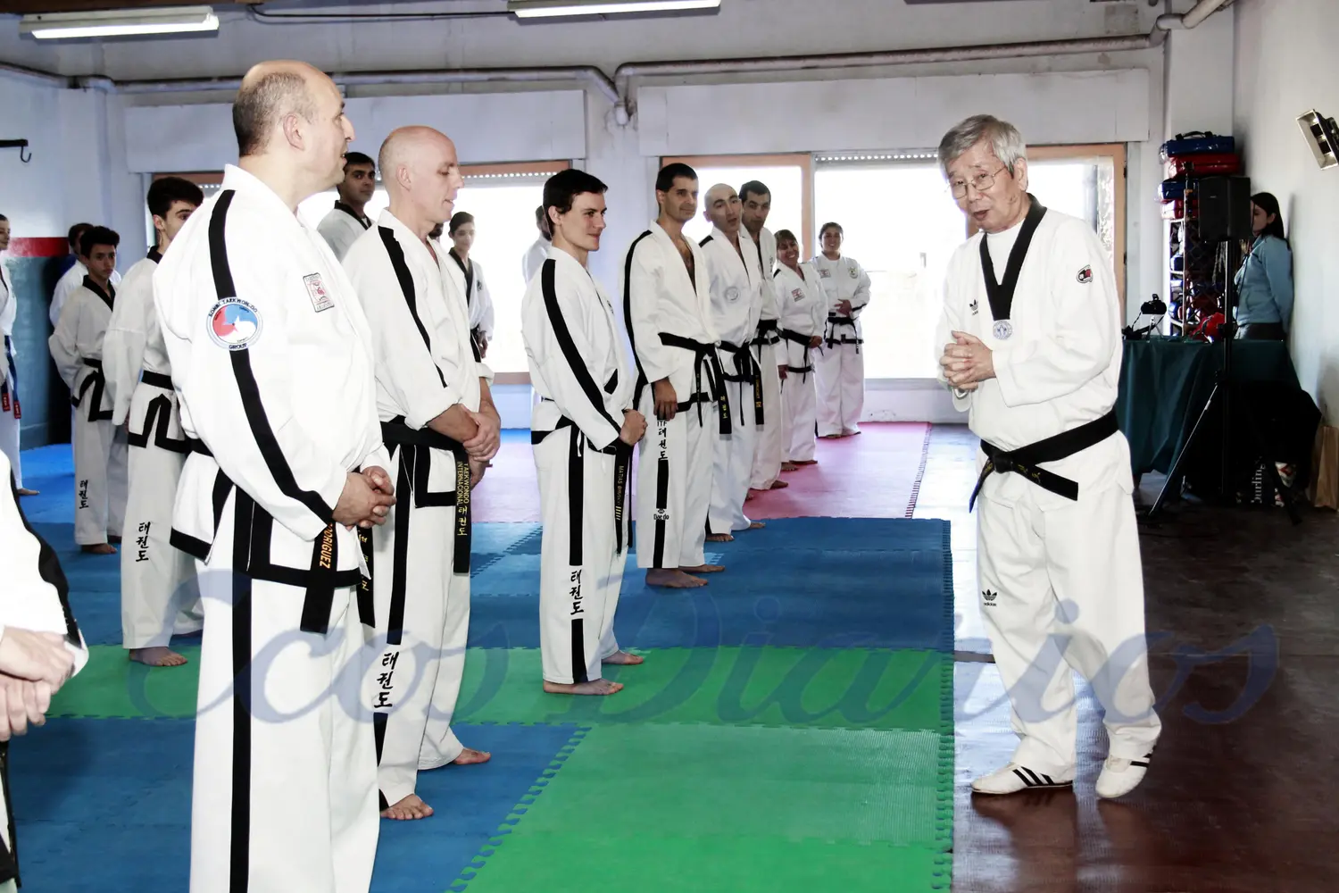 Visita del “padre” del taekwondo