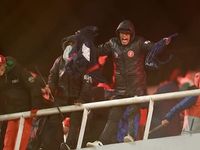 La violencia extrema obligó a suspender Independiente-U de Chile