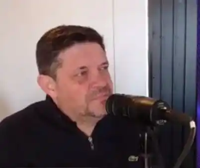 "Davico es una persona muy agradable, pero no se sabe a ciencia cierta hacia dónde va", expresó  Zapata