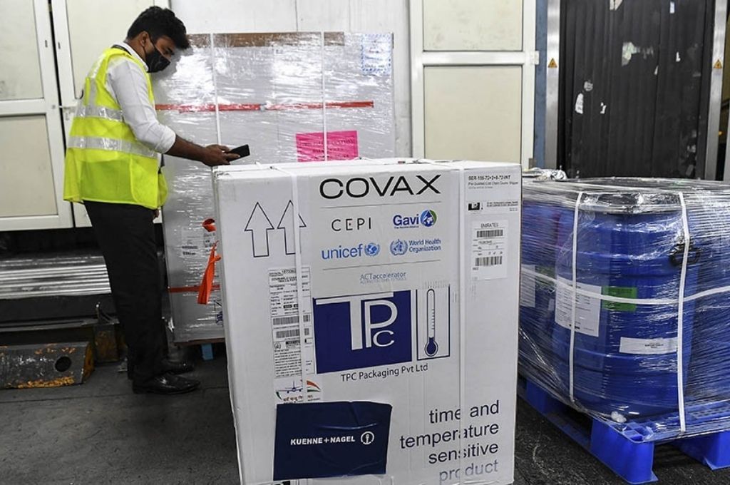 India: la falta de licencia de exportación retrasa el envío de vacunas a países pobres