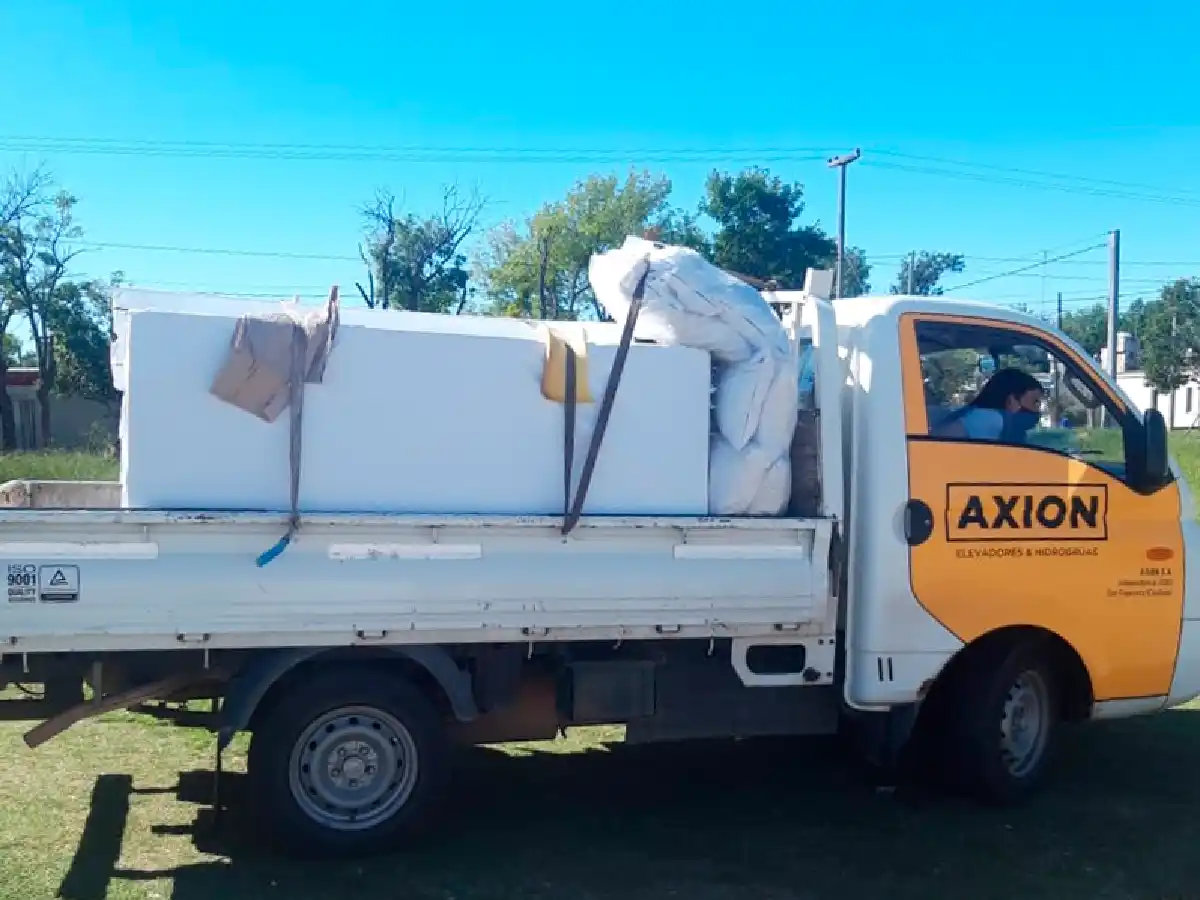 El Hospital recibió una donación  de colchones y almohadas para la UTI   