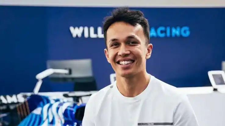 Albon se quedará en Williams.