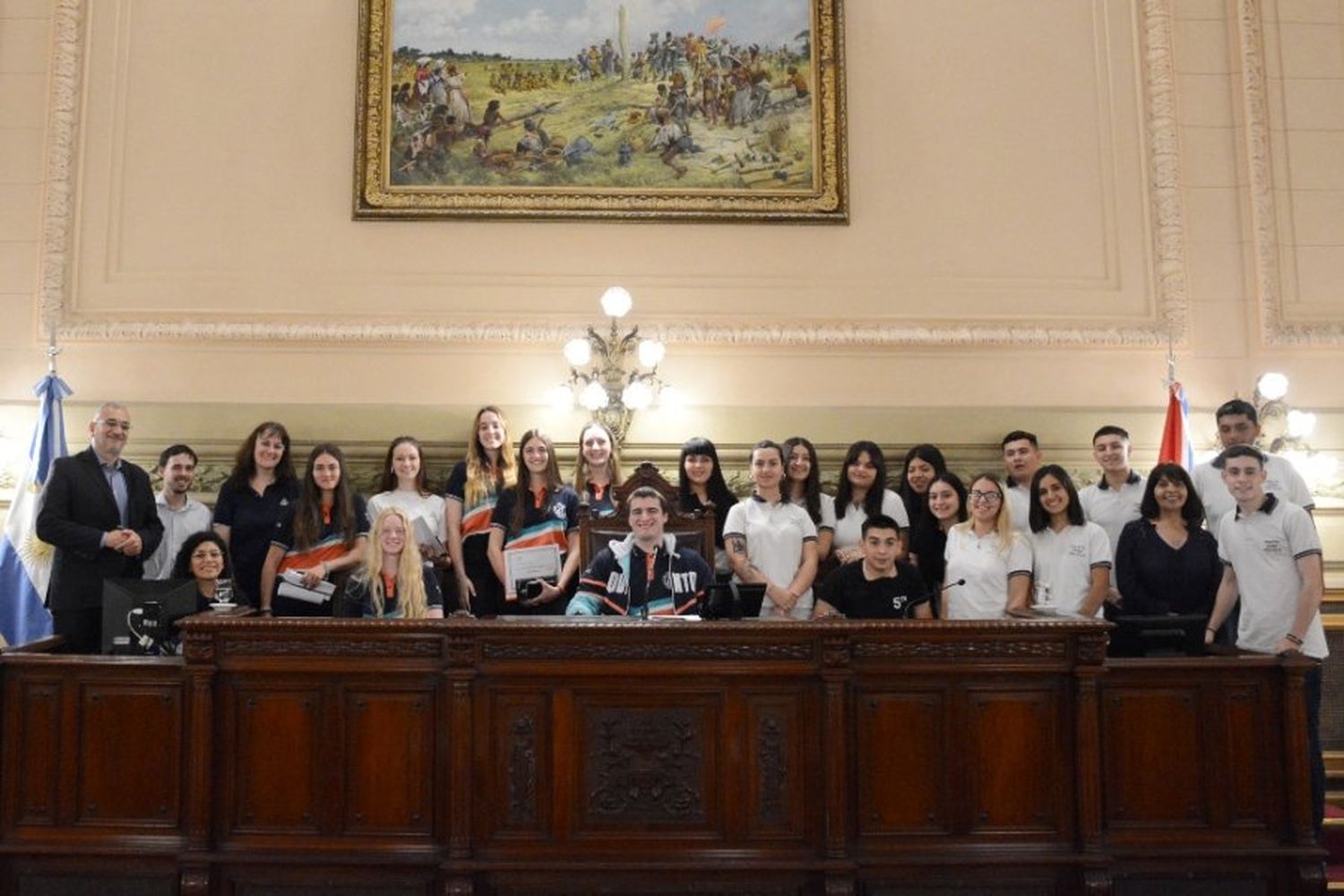 Estudiantes de Eusebia y Sunchales participaron del programa Jóvenes en el Senado