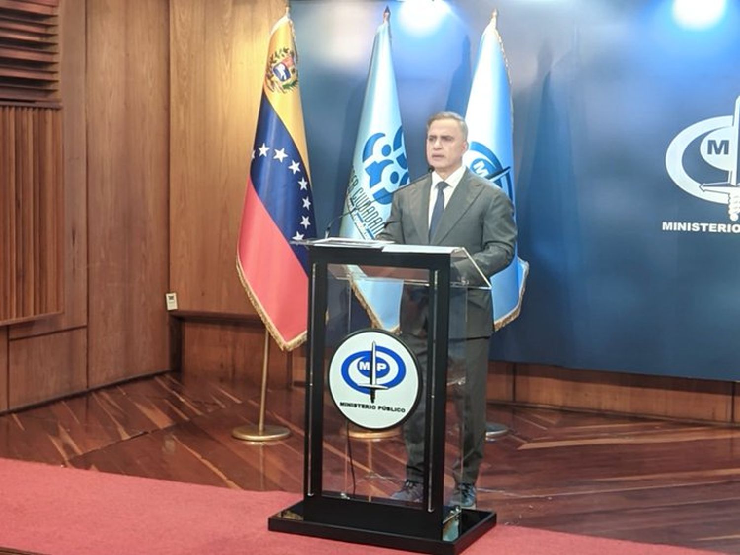 FISCAL SAAB ratifica que no habrá piedad «contra los fascistas y guarimberos»: hay 749 detenidos