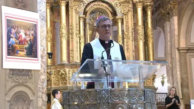 El arzobispo porteño Jorge García Cuerva durante el Tedeum del 25 de mayo en la Catedral metropolitana.