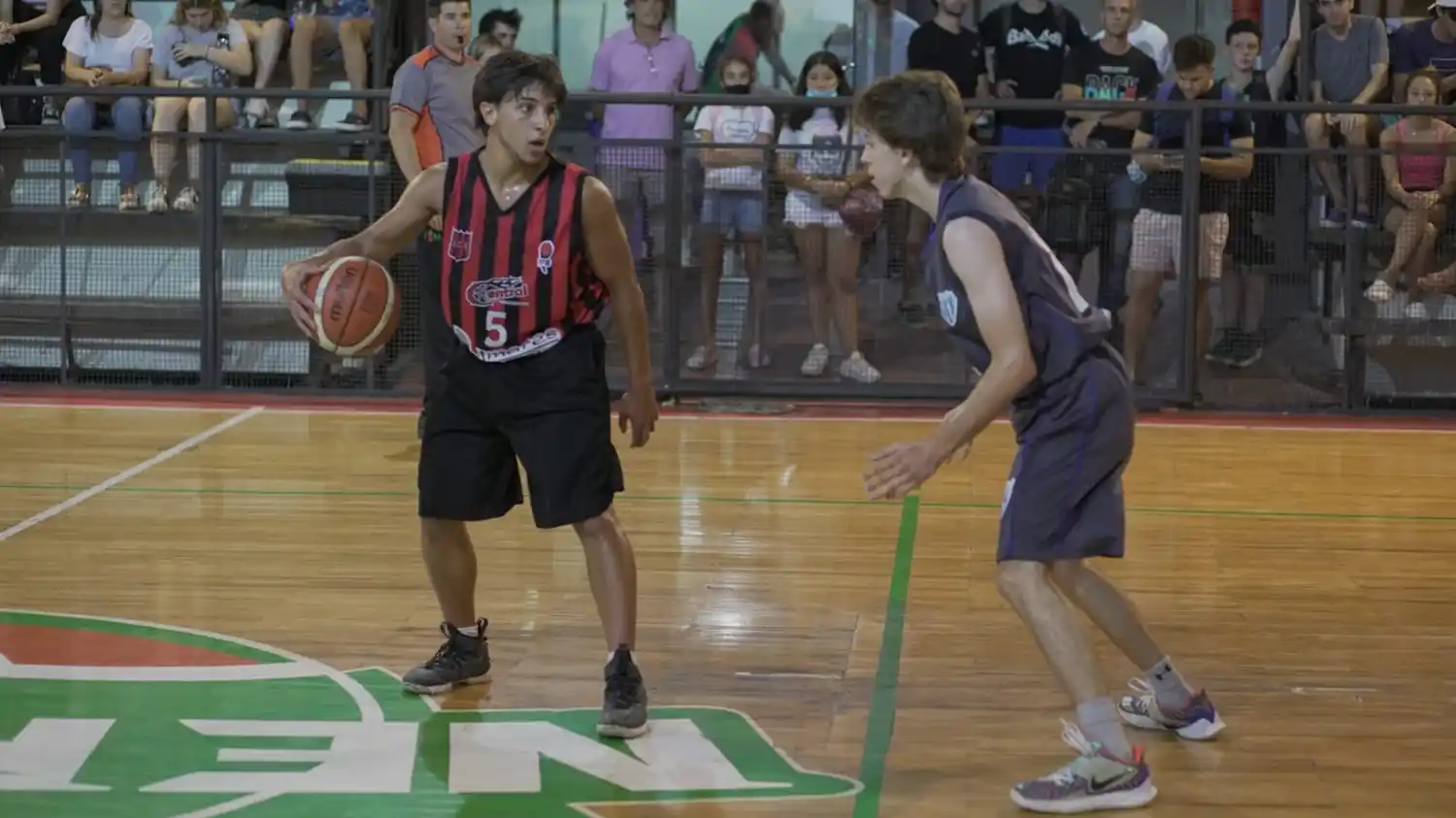  Central cerró invicto la fase regular: mañana va por las primeras semifinales del Oficial