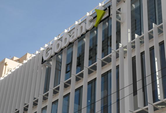 Globant reconoció que cerca de 1000 empleados a nivel mundial fueron despedidos de la empresa