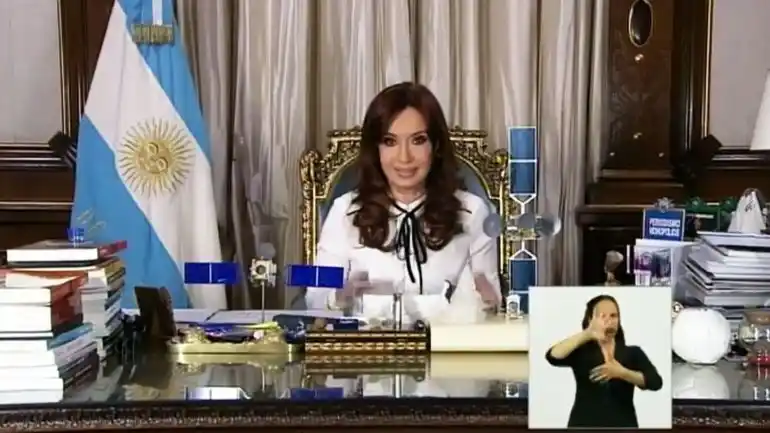 Cristina anunció el envío al Congreso de una Ley para el desarrollo satelital