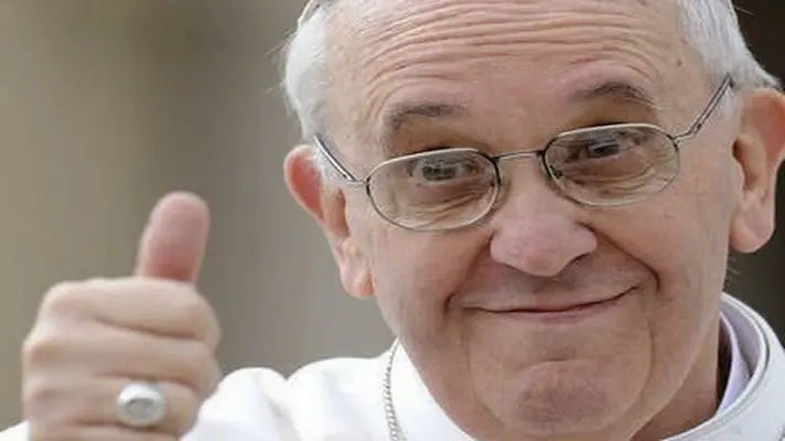 No perder el sentido del humor y huir de los chismes: la simpática exigencia del Papa a los religiosos