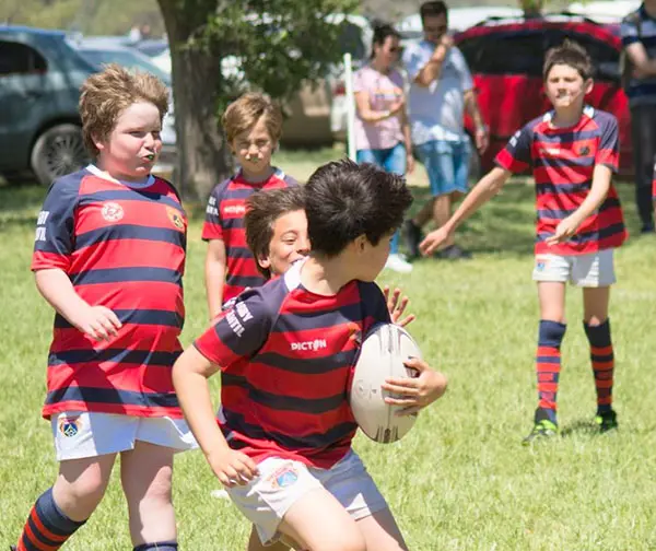El rugby infantil de Náutico culmina un año superador