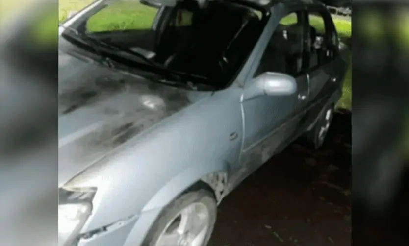 Un adolescente fue detenido acusado de incendiar el auto de su vecina