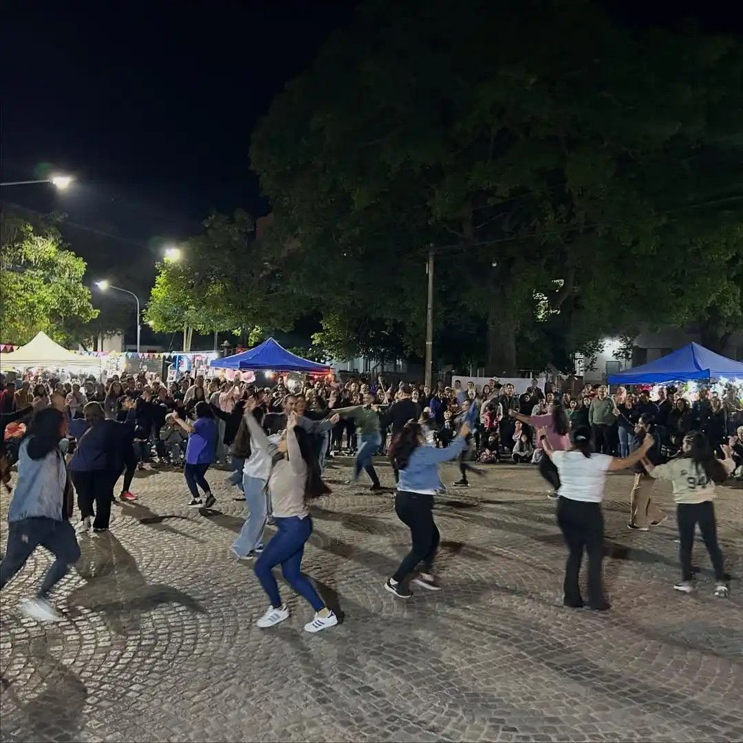 Nueva edición de «Punto Centenario» con música, feria y propuestas para toda la familia