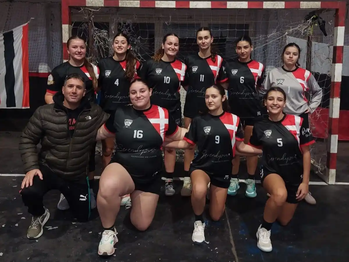 Equipo. Las Juveniles de Alta Mira que llegaron hasta las semifinales del Torneo Apertura