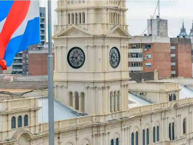 Cobró sueldos sin trabajar: sumario y reclamo de $8,7 millones a un empleado del Estado entrerriano